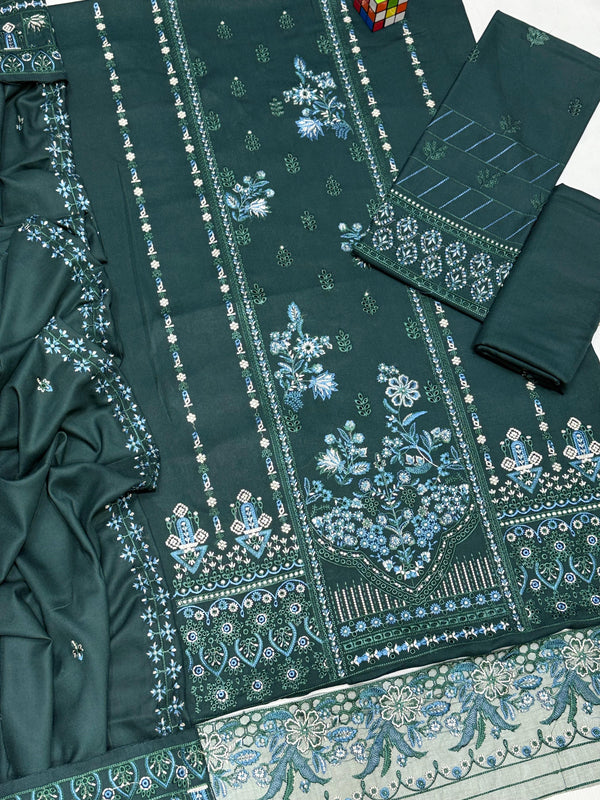 ZARA SHAHJAHAN Luxury Heavy Embroidered Dhanak Wool 3 PIECE BIK 5059