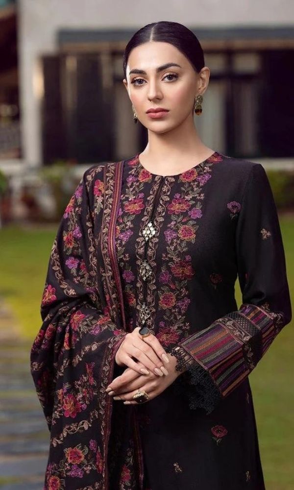 BAREEZE Luxury Heavy Embroidered 3 Piece KJ