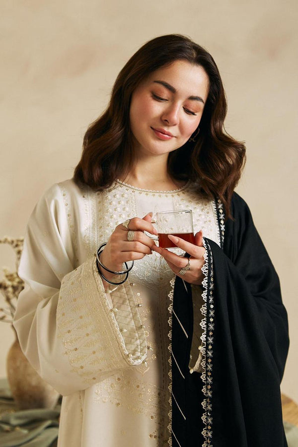 COCO BY ZARA SHAHJAHANLuxury Heavy Embroidered 3 PIECE BIK5009