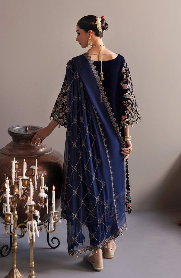 BAROUQE Luxury Embroidered VELVET 3 PIECE