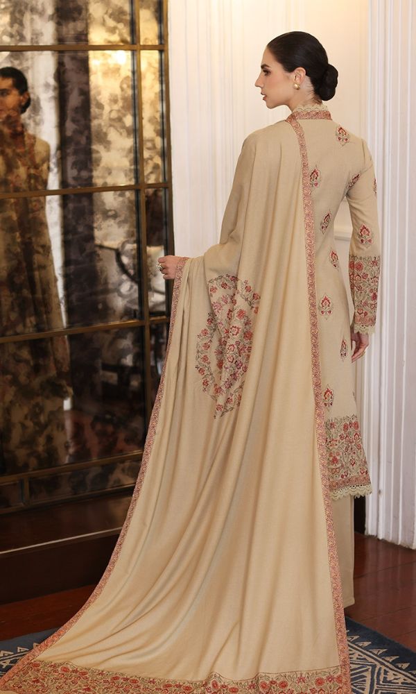 Luxury Heavy Embroidered 3 PIECE KJ660