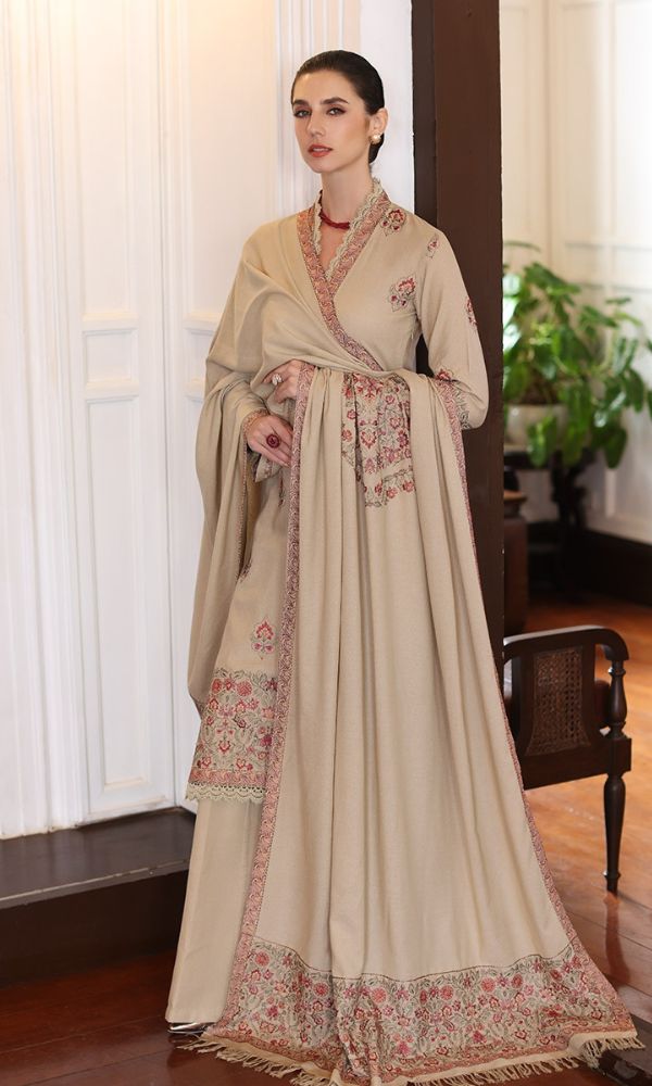 Luxury Heavy Embroidered 3 PIECE KJ660